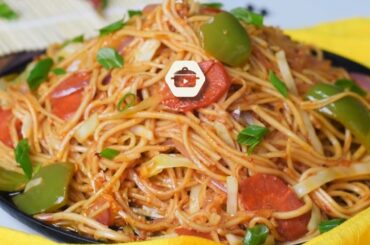 Hawker Style Chilli Garlic Noodles Recipe | Spicy & Yummy Veg Chilli Garlic Chowmein | Chowmein