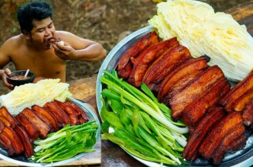 Cooking Pork Belly BBQ Eating with Salad and Spicy Chili Sauce So Delicious,Challenge Pork belly