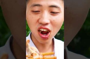 China Eating Men Eat Very Spicy Chili Food Challeges||Eating Challege #Eatchlichallenge