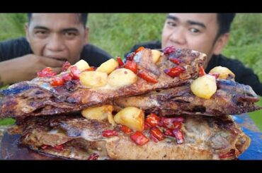 OUTDOOR COOKING | CHILI GARLIC BUTTER TUNA