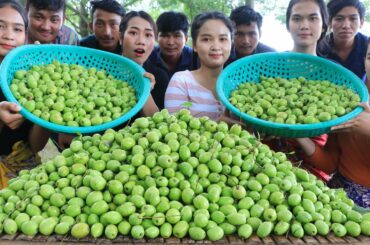 Yummy fresh fruit with chili salt recipe with my family - Amazing eating