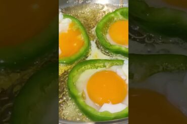 Make A Prefect Fried Eggs Like a Pro with Chilli Sauce Recipes Eating Yummy Food #Shorts