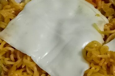 Spicy and cheesy maggi - red chili maggi|Maggi recipe -#shorts #ytshorts #ytshortsvideo