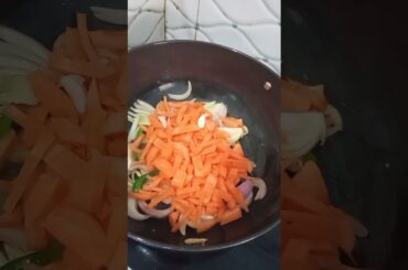 capsicum & carrot chili bhunji ||#chili #recipe  #shorts