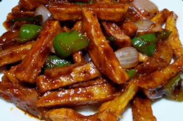 Crispy & Spicy Chilli Potatoes | Quick & Easy To Make Starter Recipe