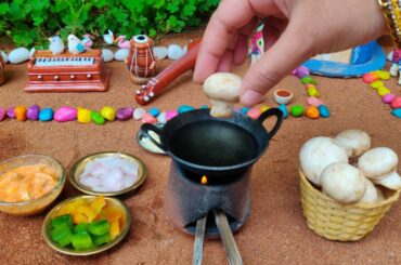 Chilli Mushroom || Restaurant Style || Miniature Mushroom Chilli || Miniature Food by Rinnie ||