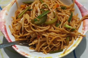 Made some Chilli garlic noodles. Super spicy and super tasty.