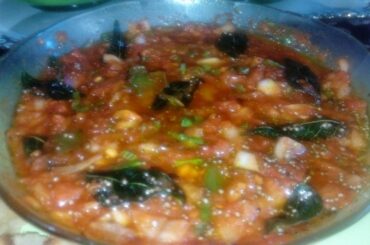 smoky flavor ki shandar recipe chili, tomato, onion and garlic recipe