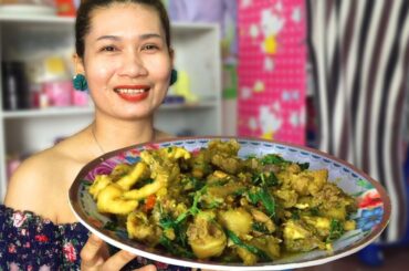Chicken recipe Cambodia style, Chakdav Chicken with Chili pepper