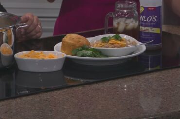 Finishing up a quick chili