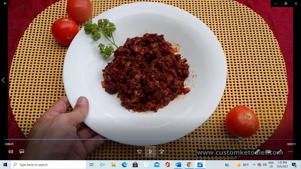 Keto Beef Chili Recipe For Dinner. Low Carb Beef Chili Recipe For