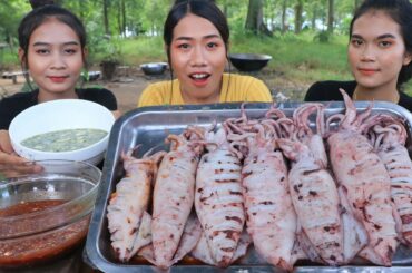 Squid boiled with chili sauce recipe - Cooking and eating Squid boiled