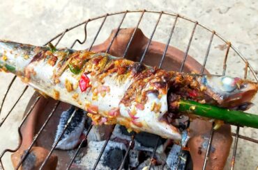 Grilled sea fish with lemongrass, chili, onion, garlic, pepper, really delicious