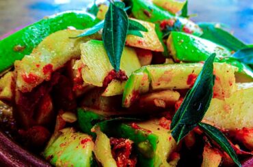 Green mango with dry chili and salt | mango recipe | aam recipe | mamidi recipe | pacha manga