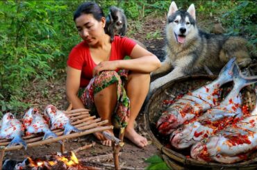 Survival cooking in forest-Grilled fish spicy chili with special recipe in forest