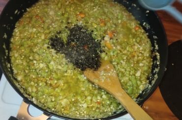 Chili garlic sause/easy chili garlic oil/homemade