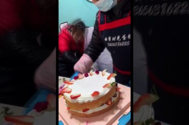 cooking and eating noodle chili with hotdog recipe 60