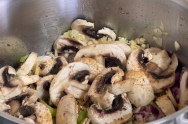 husband’s simple chilli con carne recipe.