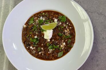 In the Kitchen: Sugar Pumpkin Chicken Chili