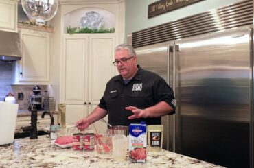 Oakridge BBQ Texas Red Chili Mix & Recipe