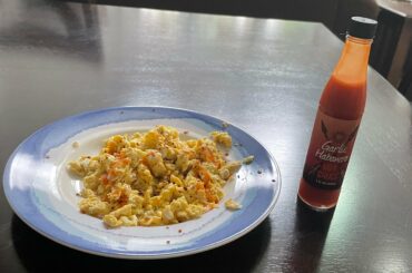 Made some spicy eggs with chili flakes this morning.