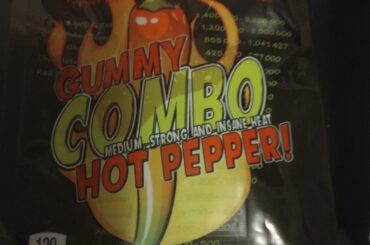 this is a fantastic snack candy! will get again! starts with jalapeno/ sour apple, goes into habanero/orange and ghost pepper/ cherry.