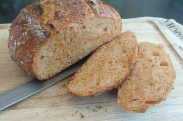 I think this fits here. Ghost pepper and asiago sourdough. It's probably the best sourdough I've made of 60+ loaves.
