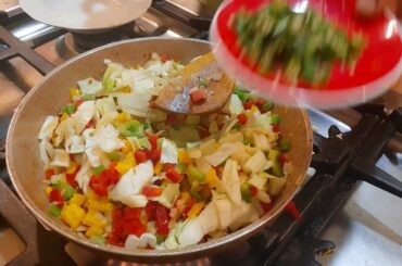 Paano Magluto Ng Tuna In Can Cabbage And Chilli Bake/Tuna and Cabbage Bake Recipe/Magda B Dolfo