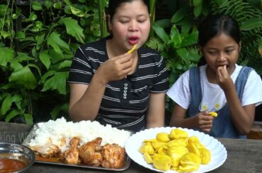 Yummy Spicy Chicken Thigh With Chili Sauce Recipe  | Cooking With Davann