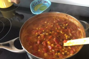 Around the Kitchen with Steve: Pumpkin Chickpea Chili