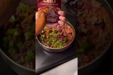 QUICK & EASY BEEF CHILI’s & FRITO DINNER