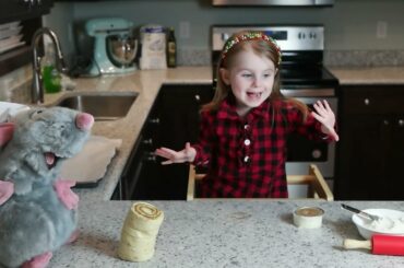 How to make Cinnamon Roll Bowl Chili!