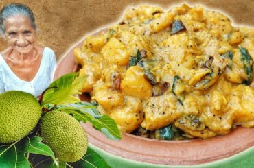 The taste of the Breadfruit curry (Del Curry) cooked with coconut milk prepared by Grandma Menu