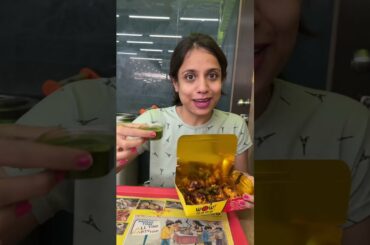 What’s you favourite Chinese starter ? | Wow Momo Chilly Momos Review | So Saute #shorts