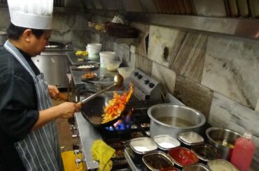 Indo-Chinese Recipes: Manchurian, Chilli Paneer and Crispy Garlic Chilli Chips at Tiranga Restaurant