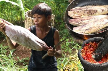 Amazing Delicious With Banana Flower Blossom Recipe Vs Hot chili Sauce