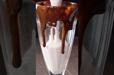 Easy Chocolate Smoothie Recipe #Shorts1080p