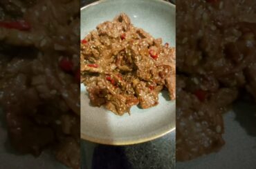 Chilli oyster beef with sesame seed | Short video Auom TV