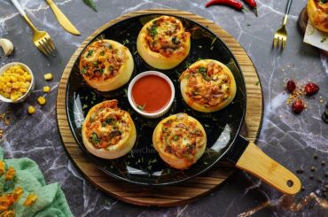 Pinwheel Pizza Recipe by SooperChef