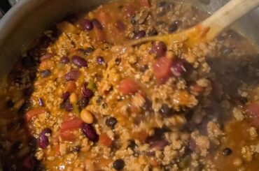 Delicious Hearty Chili Recipe(quick & easy)