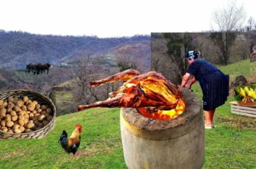 In the Village, my Grandmother Used to Cook Turkey Meat with Walnuts