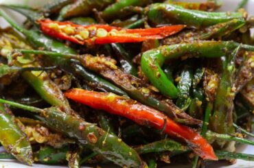 Green Chilli Masala Fry | 10 Mins Recipe | Hari Mirch Fry | Su's Food Corner English 4K