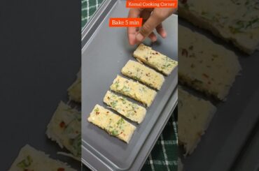 Chilli Garlic Bread Sticks- New Snack-Tea Time Snacks- Winter Recipes- Leftover Bread Recipe #Shorts