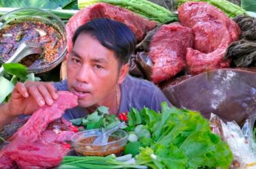 Amazing Eating Beef Raw With Super Hot Chili Sauce Recipe | Beef Raw Very Delicious