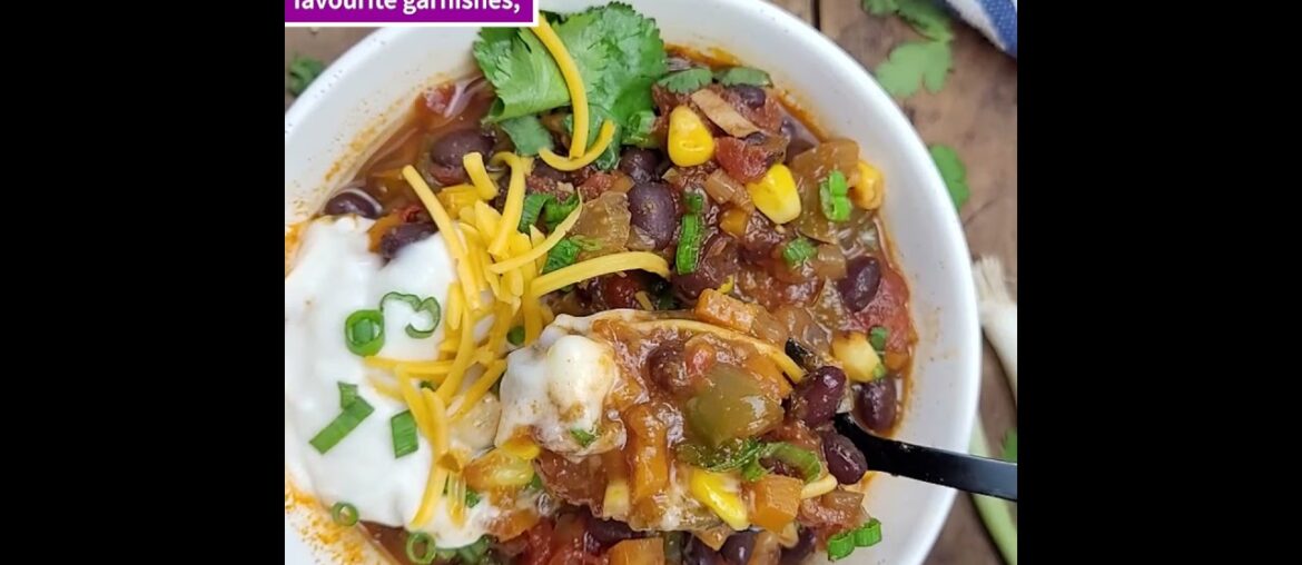 ***BLACK BEAN & CORN CHIPOTLE CHILI***