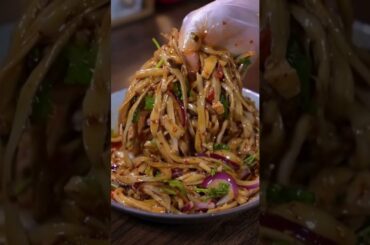 Enoki mushrooms, king trumpet mushrooms with spicy sauce #shorts #food