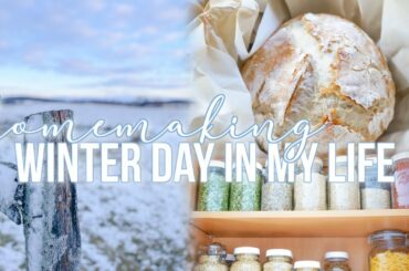 WINTER DAY IN MY LIFE | Homemaking, small pantry organization, baking bread! 2022