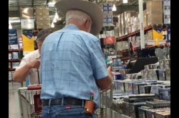 Big saucee big sauceee, when she tried to trap the rapper with the big sauce on his hip