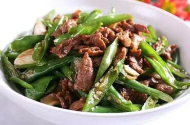 Fried Pork with Chili