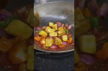 street style paneer chili recipe. indian street food recipes. mumbai delhi hyderabad street food.